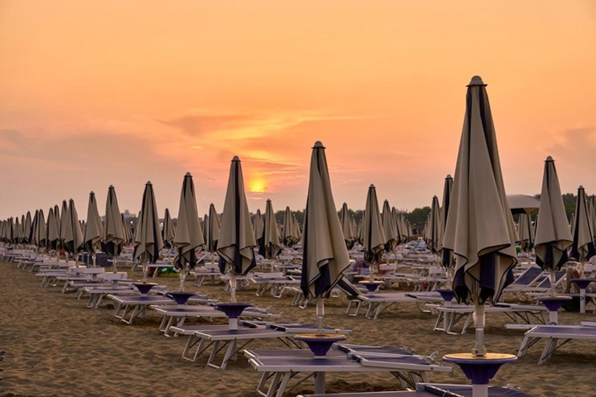 Apartment Enjoy Your Holidays From Our Magnificent Terrace Bibione